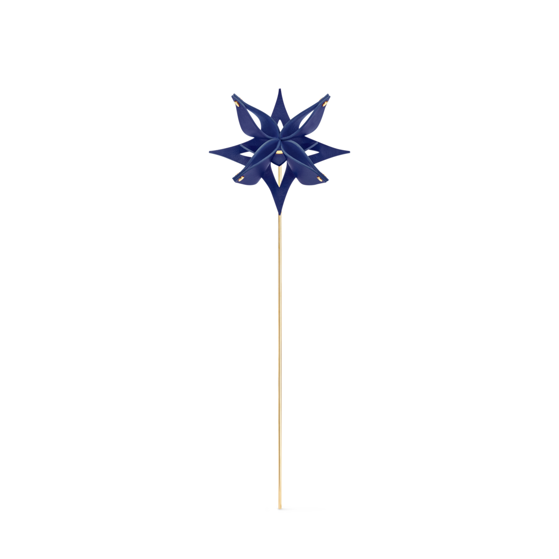 Origami Flowers by Atelier Oï - Home and Art of Dining | LOUIS VUITTON